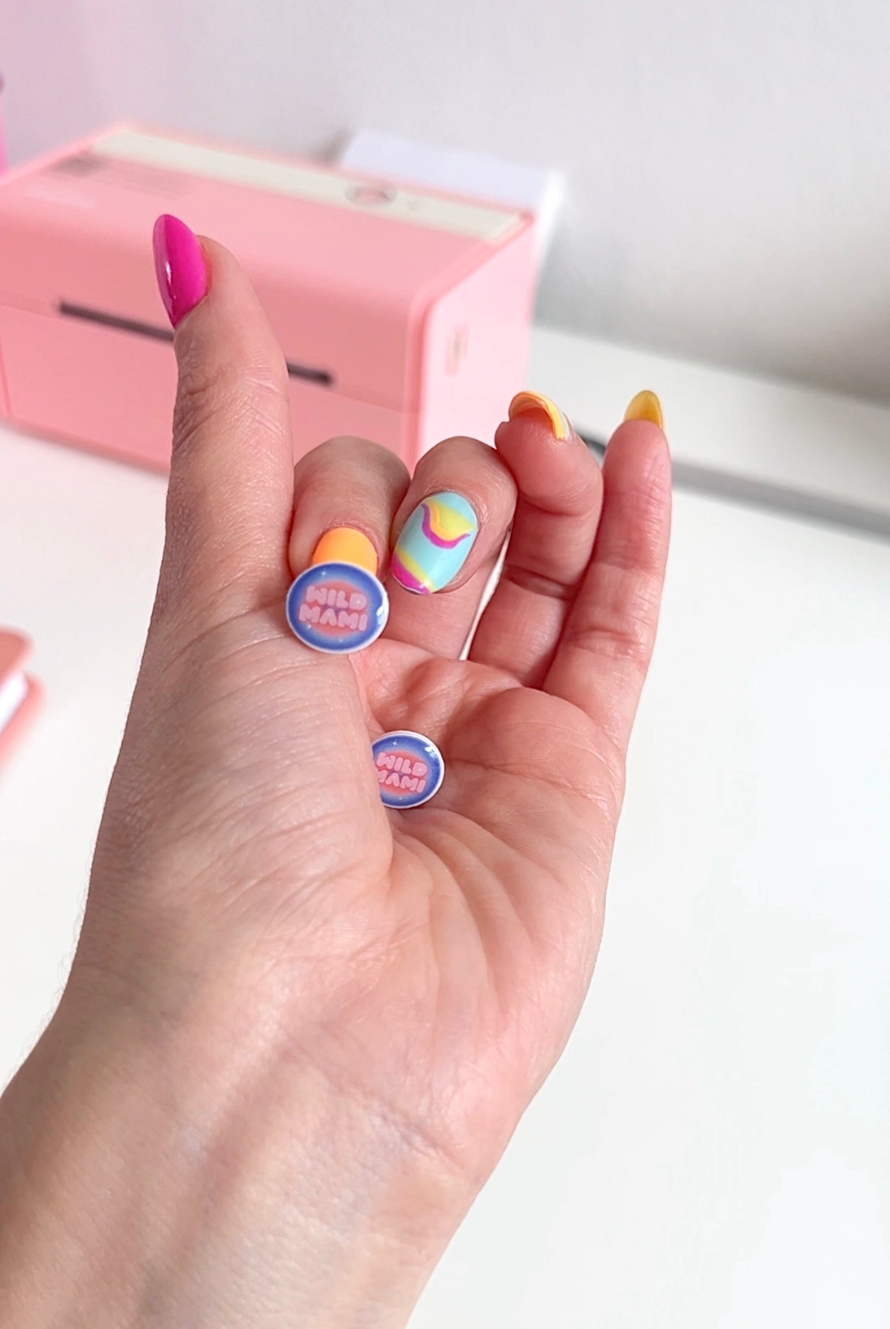 Wild Mami mini stud
