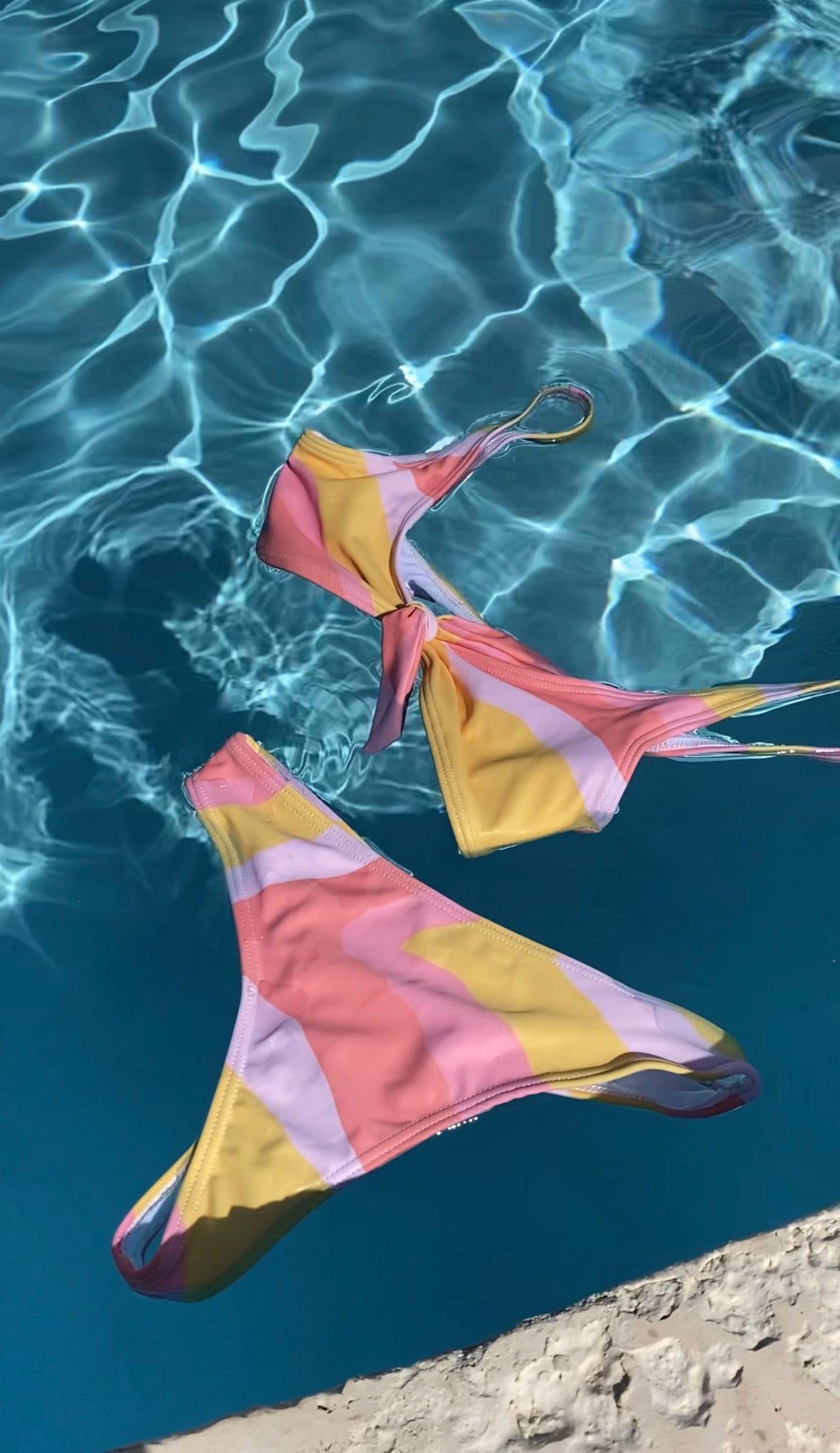 Groovy bikini bottom