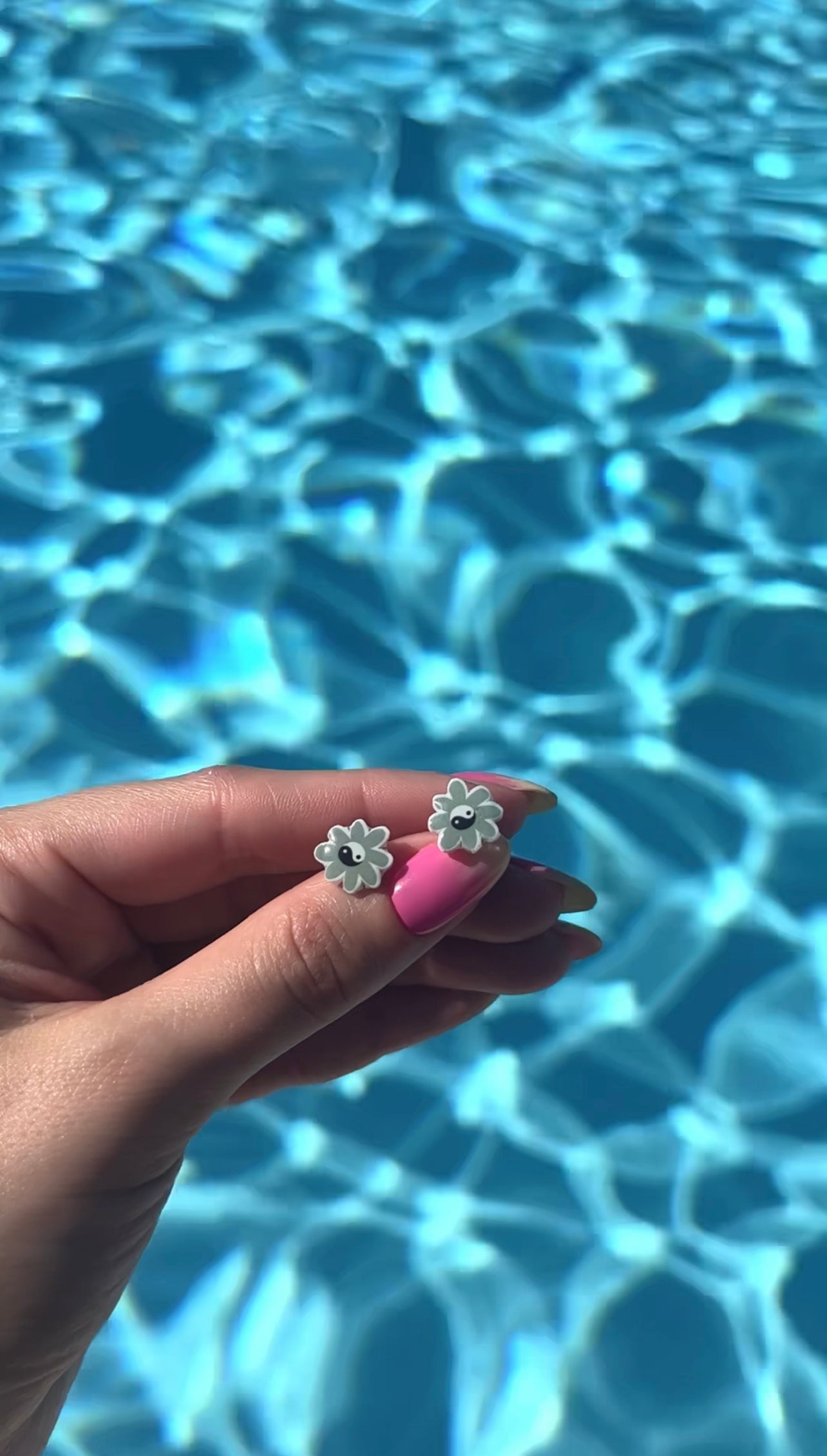 Yin Yang flower mini studs