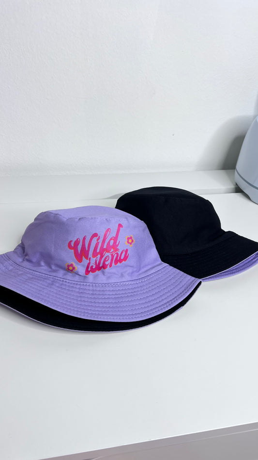 Wild isleña bucket hat one side logo, purple & black